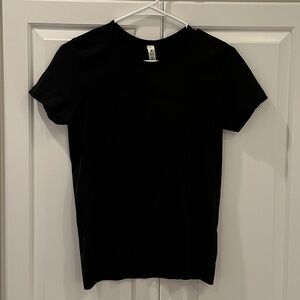 Lululemon Swiftly Tech Short Sleeved Black Top - Size 4